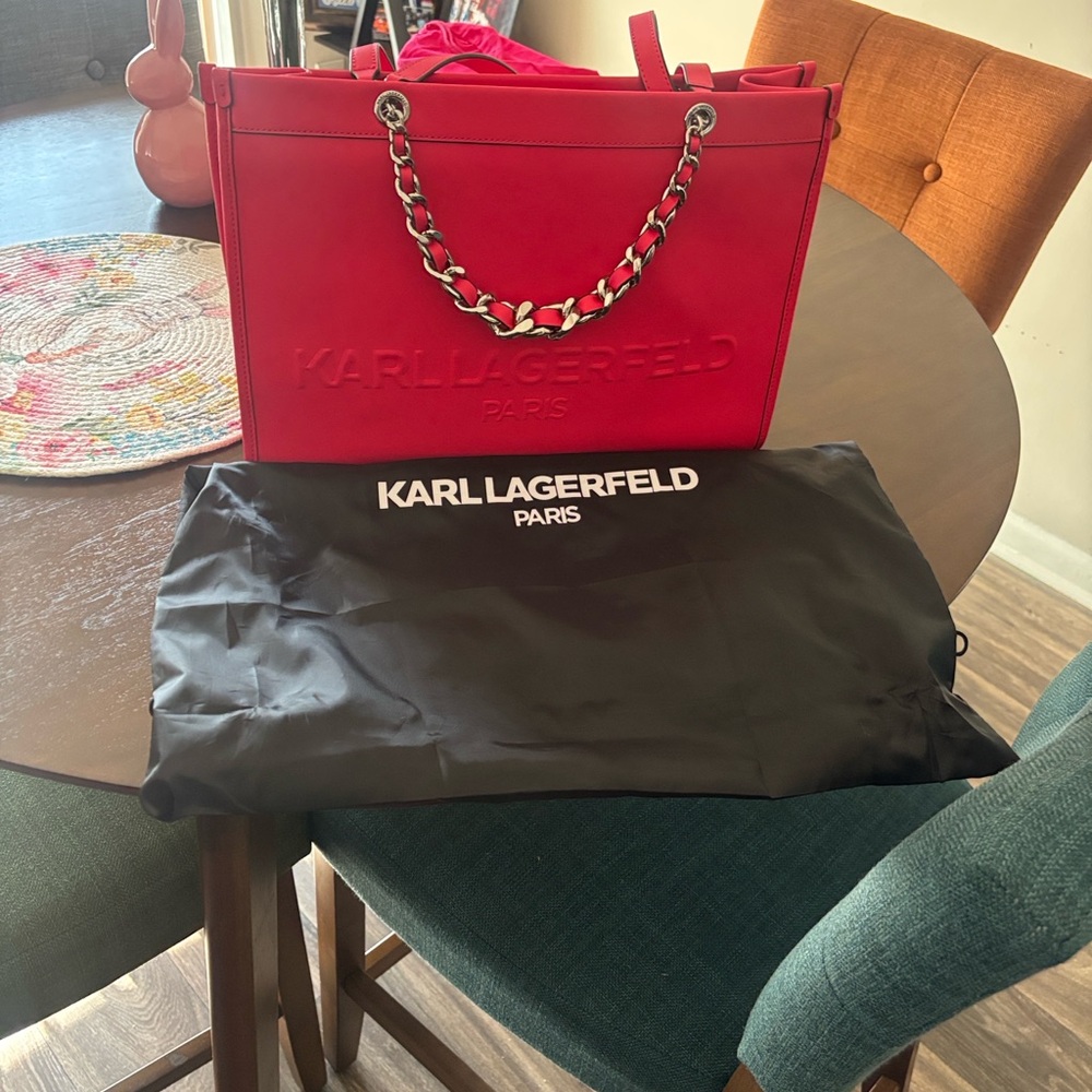 Excellent Condition!!! Hot spring and Summer bag!! - Picture 2 of 3
